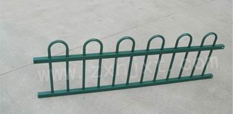 公路（lù）护栏（lán）G-1004